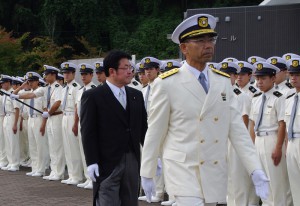 【海上保安学校】西村副大臣出迎え